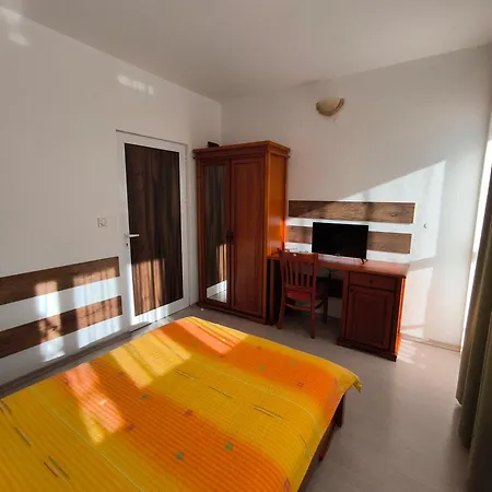 Centaur Family 2* Rila