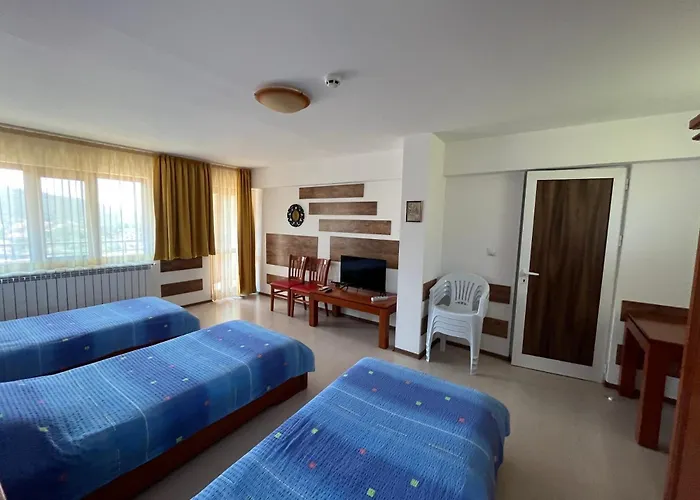 Centaur Family Hotel