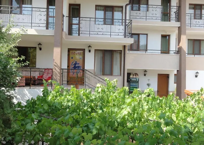 Hotel Centaur Family