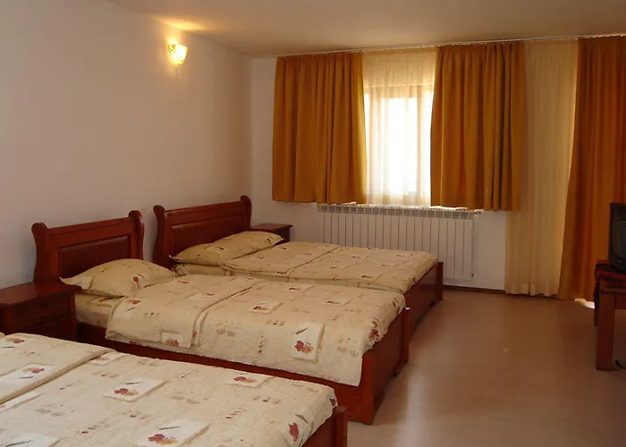 Centaur Family Hotel